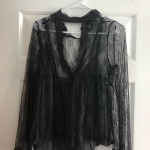 grey lace altar’d state top